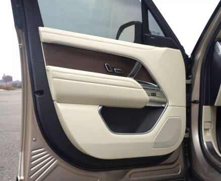 2023 Land Rover Range Rover P400 SE