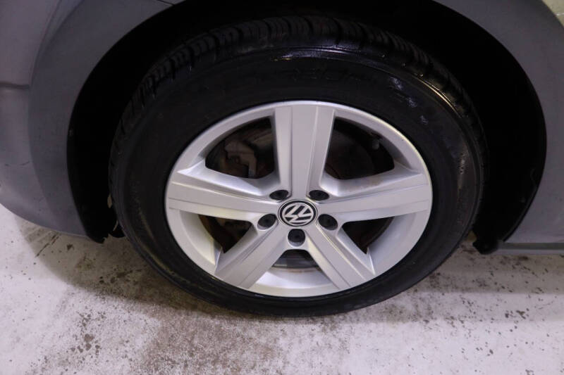 2015 Volkswagen Golf TDI S
