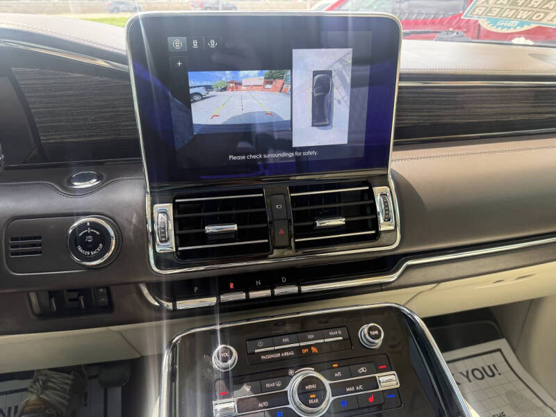 2020 Lincoln Navigator Black Label