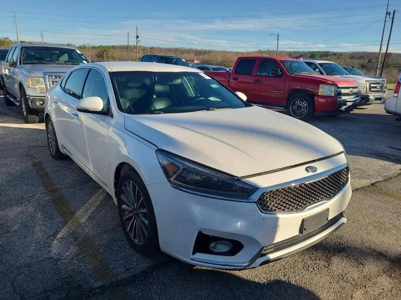 2017 Kia Cadenza Premium