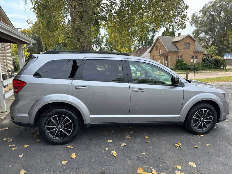 2018 Dodge Journey SXT photo 6