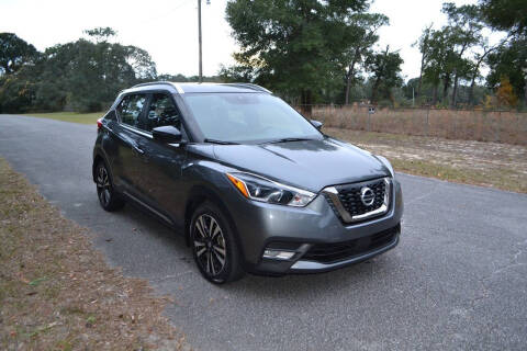 2020 Nissan Kicks SR