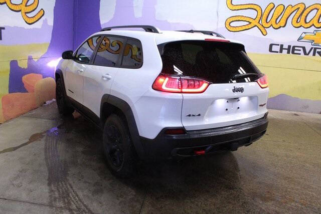 2020 Jeep Cherokee Trailhawk