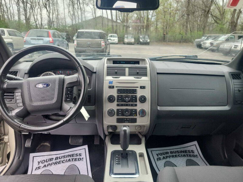2011 Ford Escape XLT
