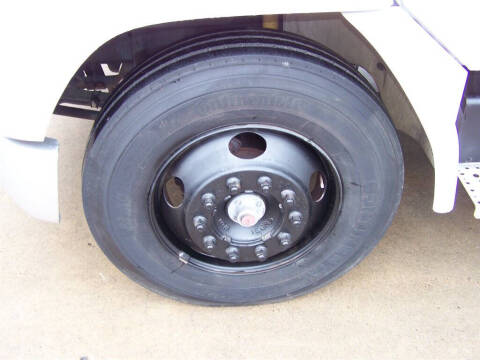 2002 Freightliner FL70