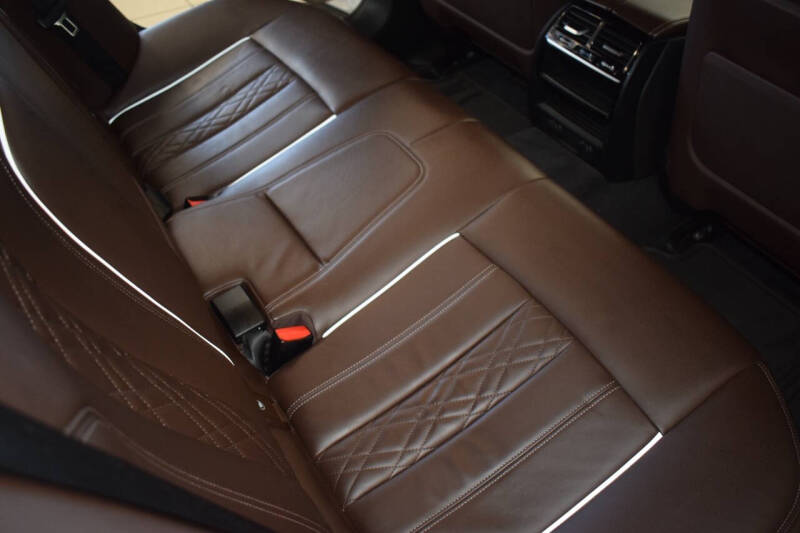 2018 BMW 5 Series 540i