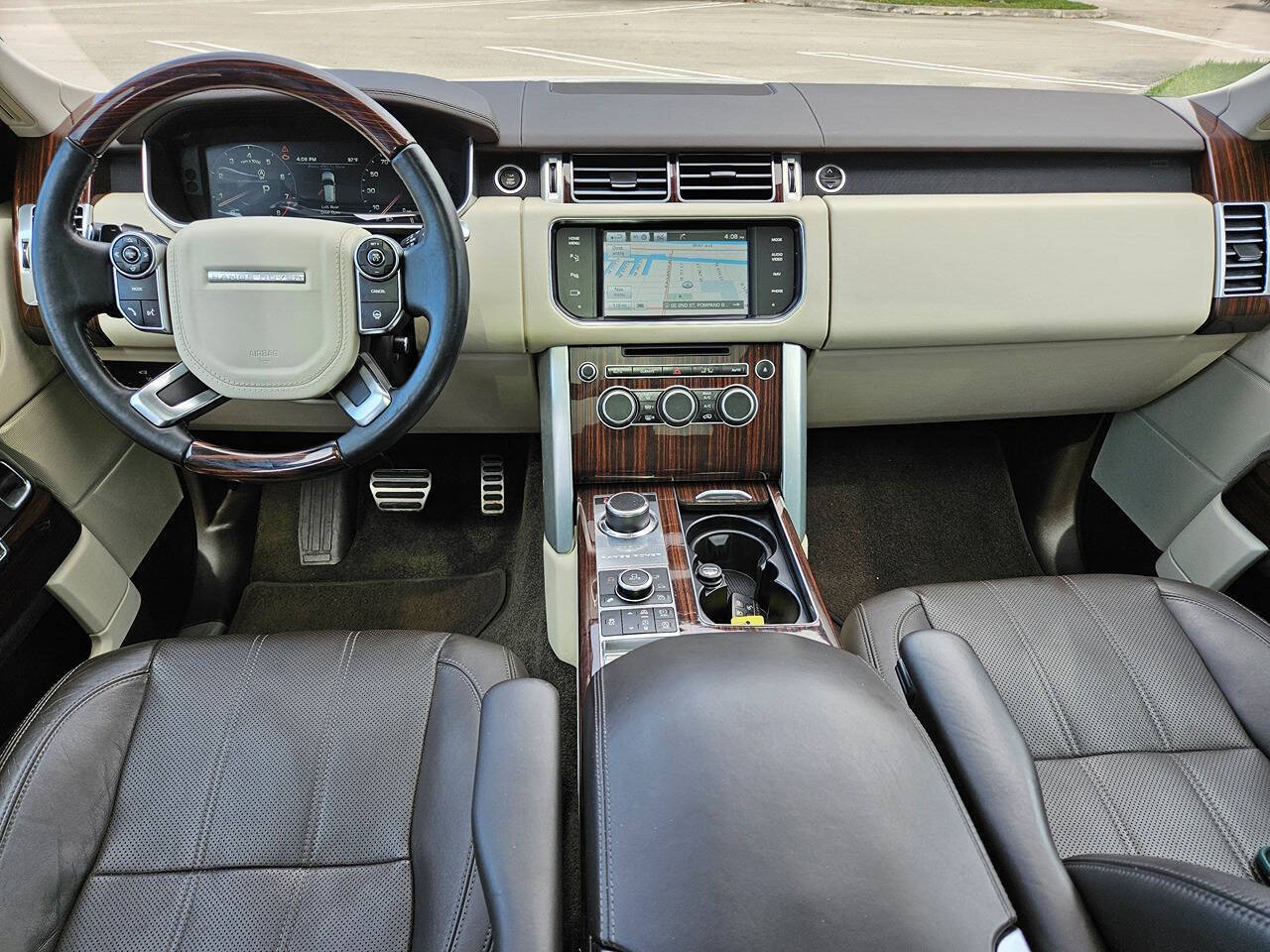 2014 Land Rover Range Rover 43