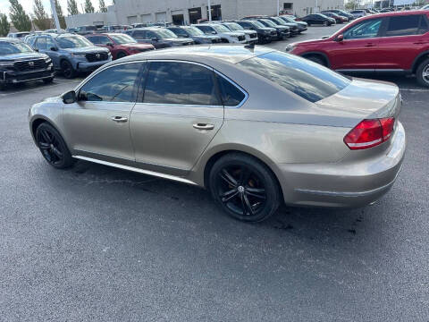 2015 Volkswagen Passat 1.8T SEL Premium