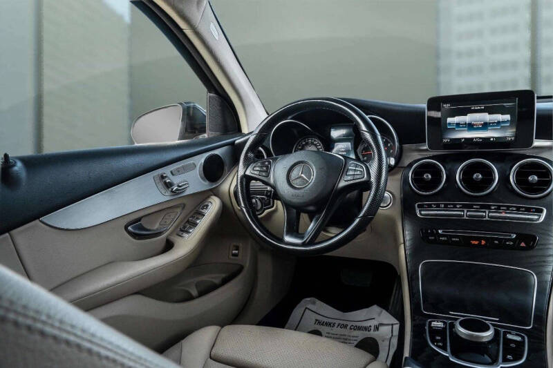 2019 Mercedes-Benz GLC GLC 300 4MATIC
