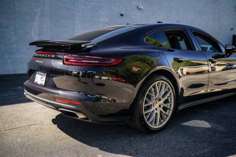2020 Porsche Panamera