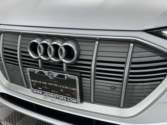 2021 Audi e-tron quattro Premium Plus