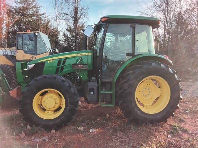 2019 John Deere 5115M