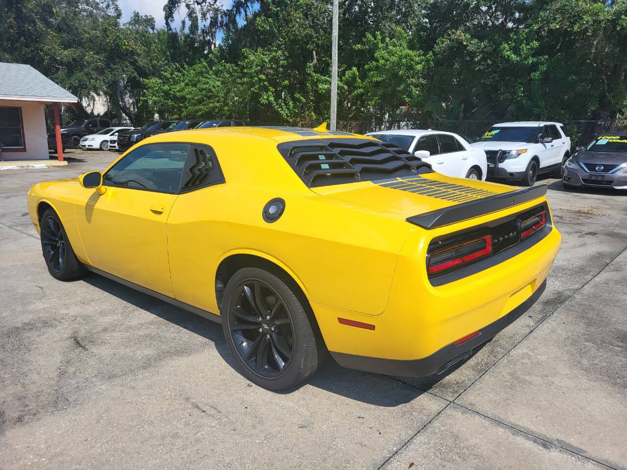 2017 Dodge Challenger for sale at FAMILY AUTO BROKERS in Longwood, FL