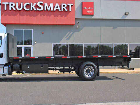 2022 Freightliner M2 106