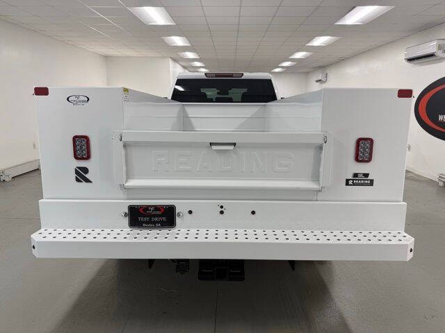 2025 GMC Sierra 3500HD