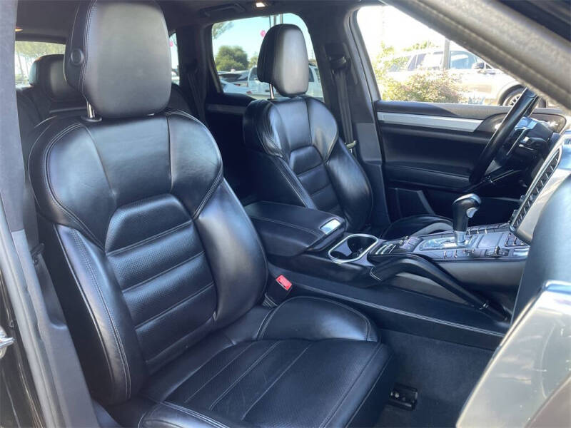 2018 Porsche Cayenne Turbo