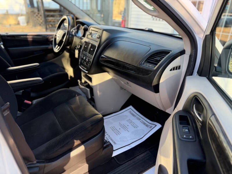 2015 Dodge Grand Caravan SE