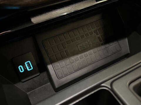 2022 Ford F-150 Lightning Lariat