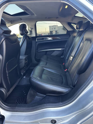 2015 Lincoln MKZ Hybrid