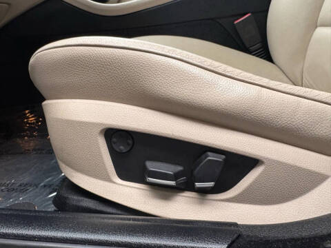 2012 BMW 5 Series 528i xDrive