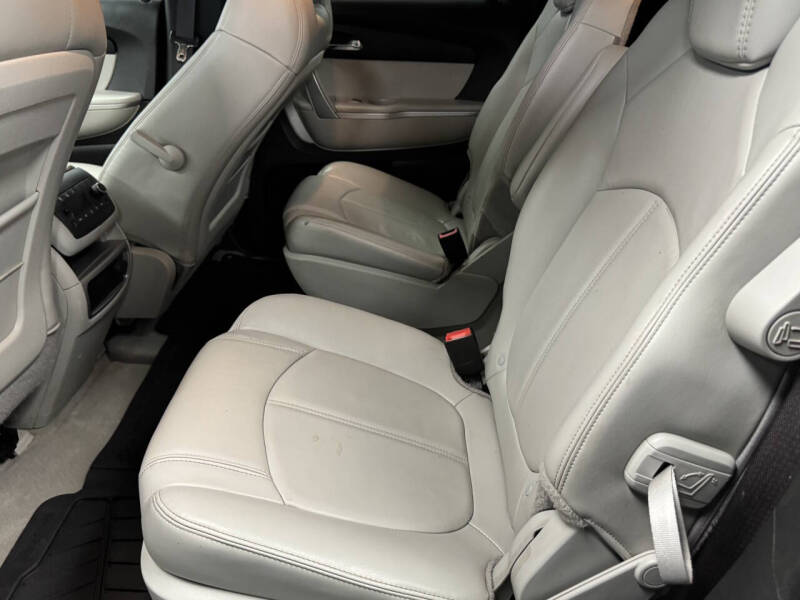 2009 GMC Acadia SLT-1