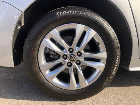 2024 Toyota Sienna XLE 7-Passenger