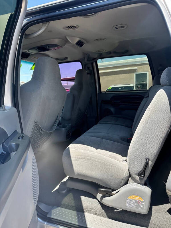 2003 Ford Excursion XLT