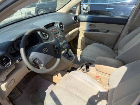 2007 Kia Rondo EX