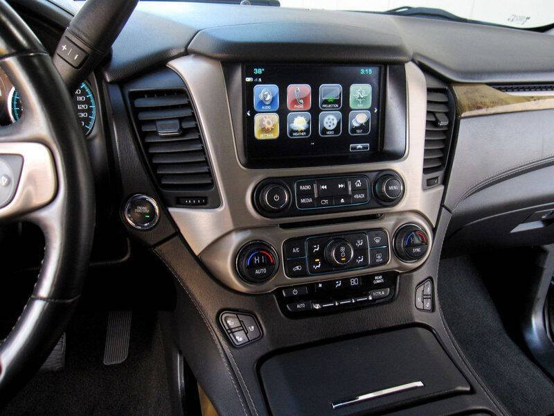 2017 GMC Yukon XL Denali