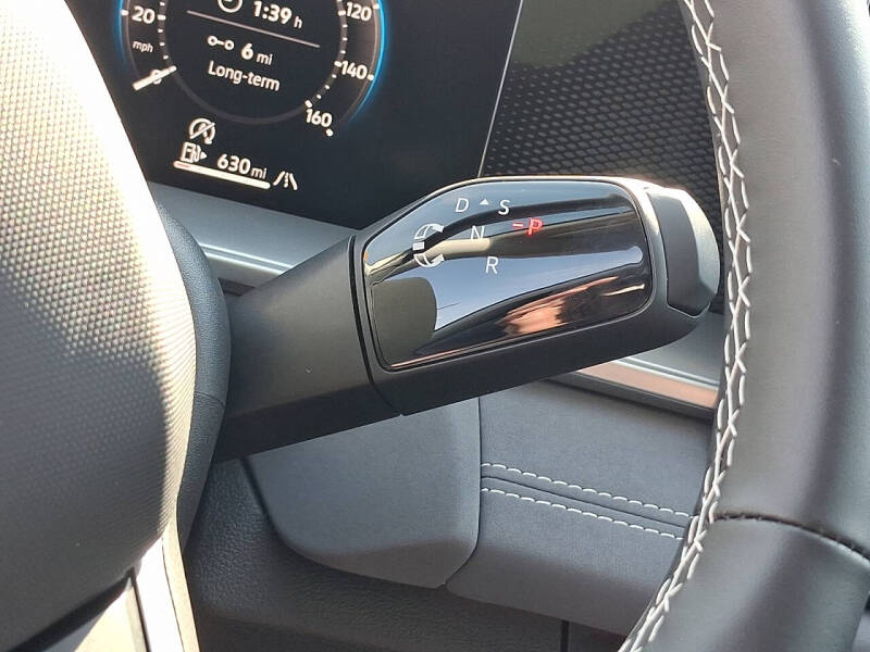 2025 Volkswagen Tiguan SE 4Motion