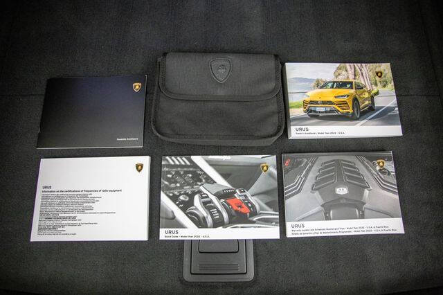 2022 Lamborghini Urus