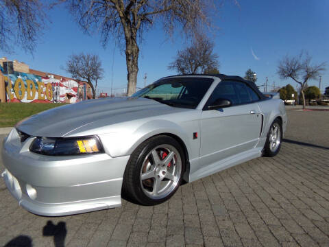 2002 Ford Mustang GT Deluxe
