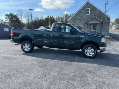 2004 Ford F-150 for sale at PENWAY AUTOMOTIVE in Chambersburg PA