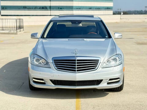 2011 Mercedes-Benz S-Class S 550