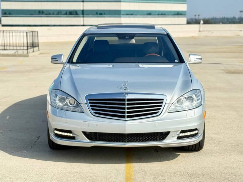 2011 Mercedes-Benz S-Class S 550