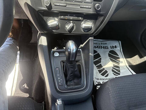 2015 Volkswagen Jetta