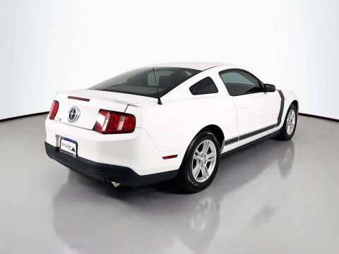 2011 Ford Mustang V6