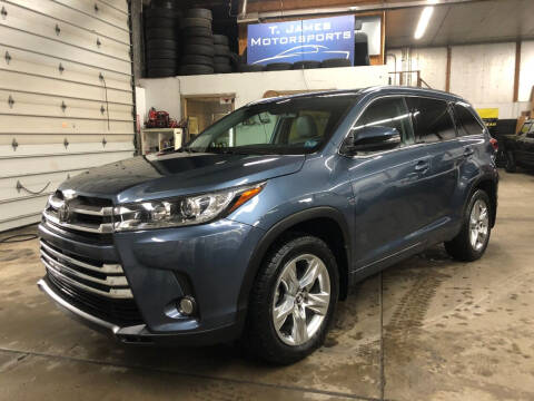 2018 Toyota Highlander for sale at T James Motorsports in Gibsonia PA