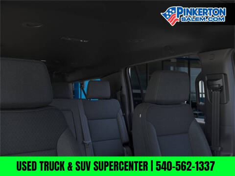 2025 Chevrolet Suburban LS