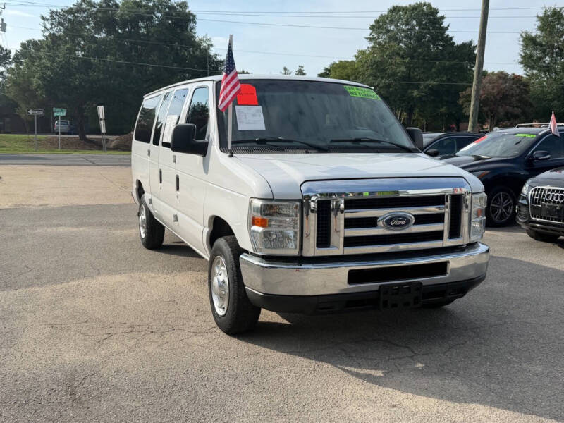 2010 Ford E-Series E-350 SD XL