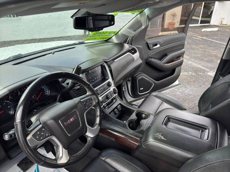 2019 GMC Yukon XL SLT