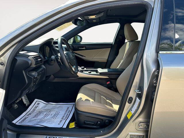 2020 Lexus IS 300