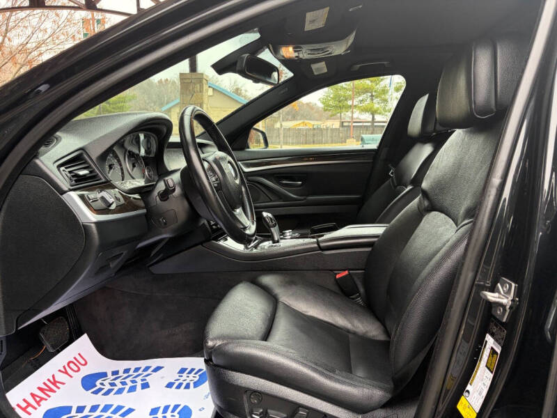 2012 BMW 5 Series 550i