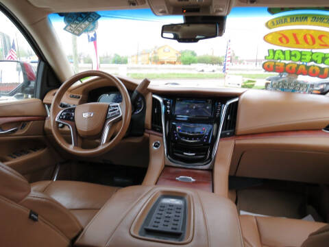 2016 Cadillac Escalade ESV Platinum