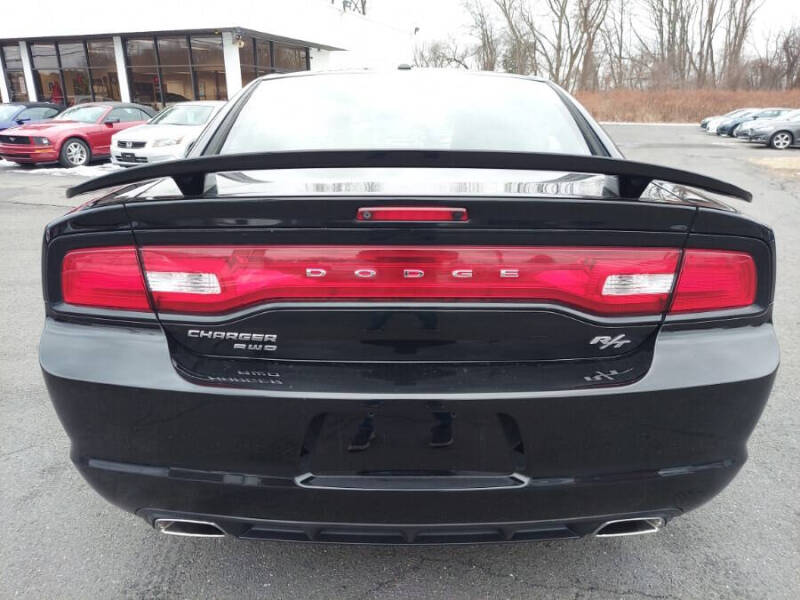 2014 Dodge Charger R/T Plus