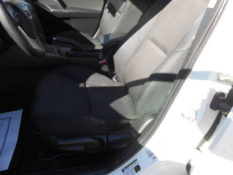 2013 Mazda MAZDA3 i Touring