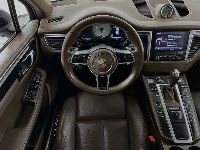 2017 Porsche Macan S