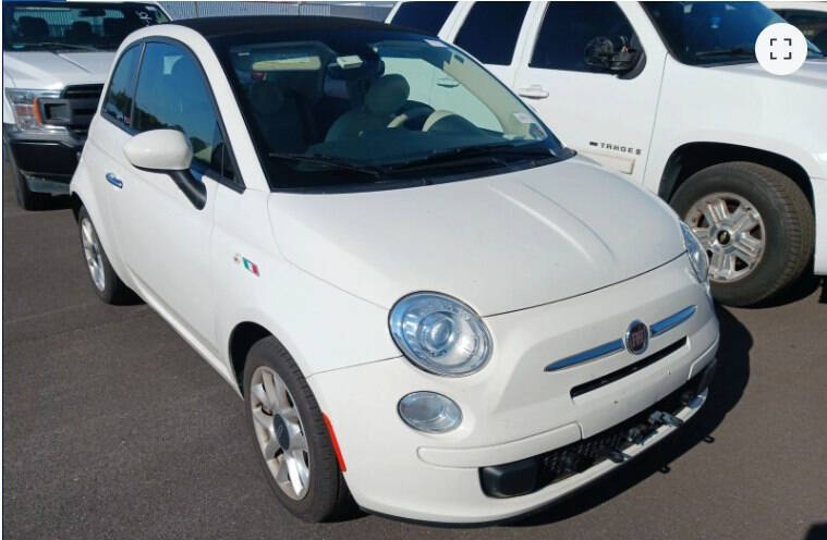 2017 FIAT 500c Pop's photo
