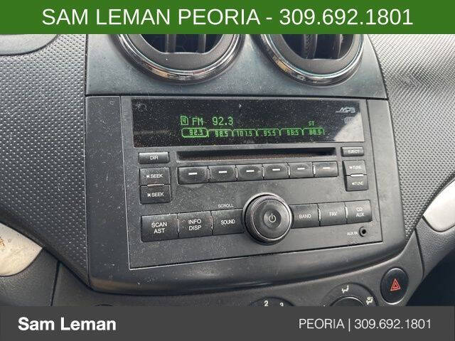 2011 Chevrolet Aveo LT