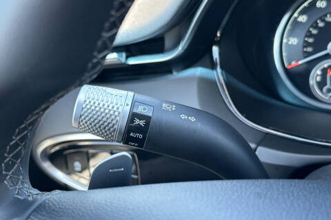 2025 Genesis GV70 2.5T Standard